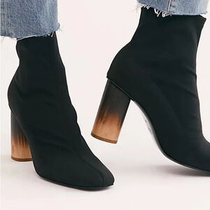 Sydney Brown Scuba Vegan Lava Heel Boot